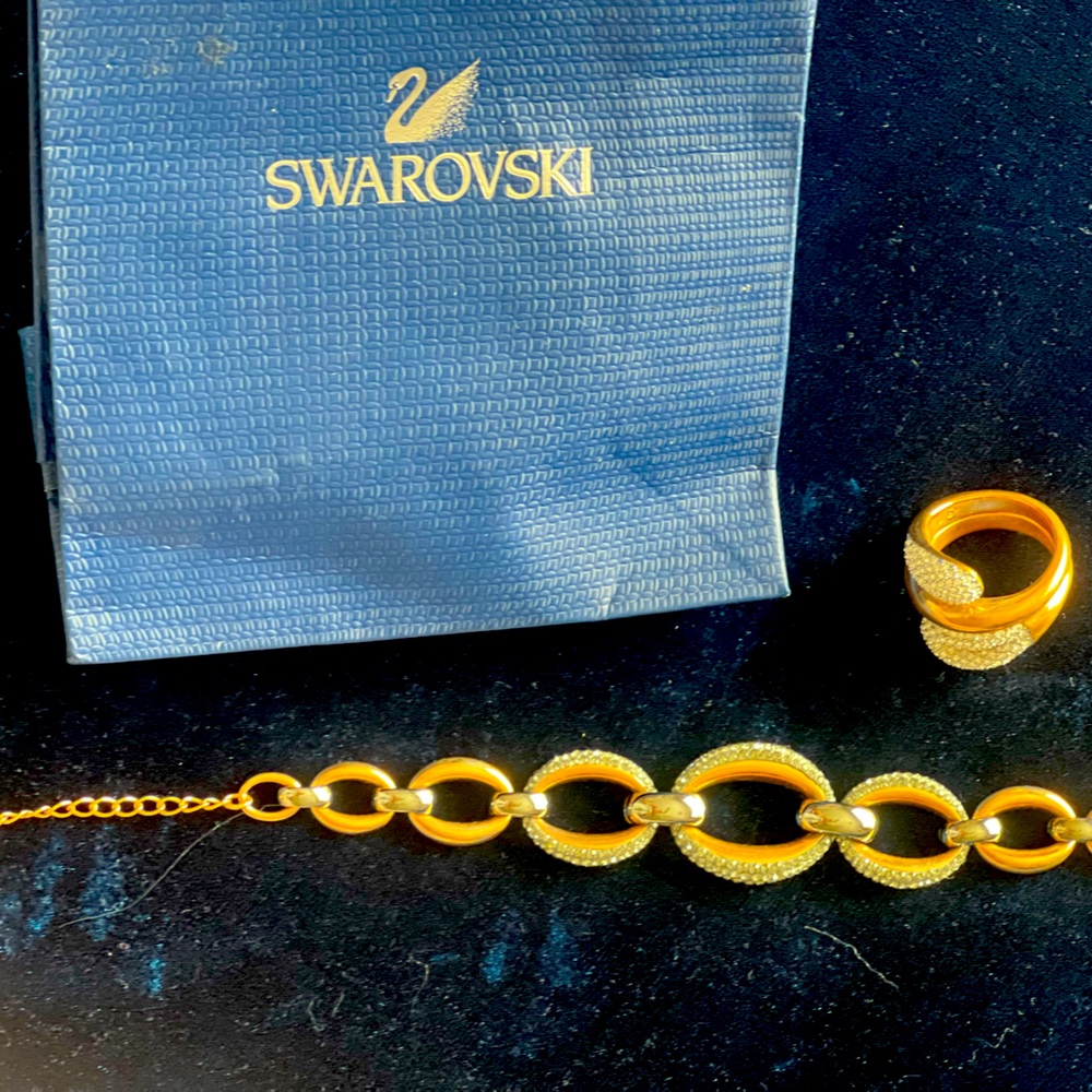 swarovski- bracelet